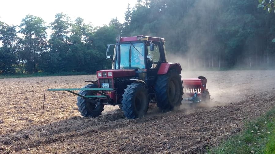 Feldbestellung Traktor